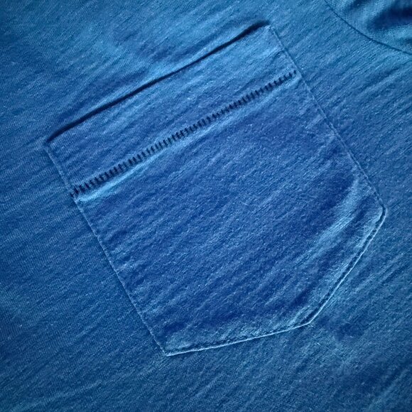 Penguin Men's Blue Polo, Large Slim - Picture 4 of 4